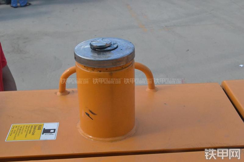 三一重工SY55C-9挖掘机局部