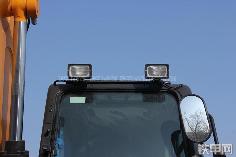 三一重工SY155C-9挖掘机局部