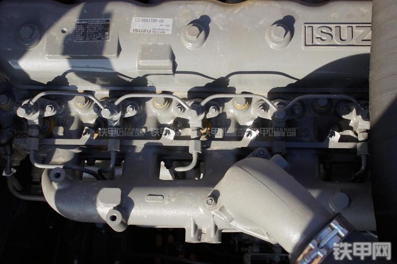 三一重工SY235C-9挖掘机局部