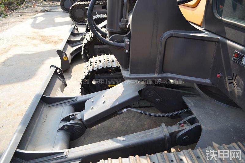 三一重工SY60C-9挖掘机局部