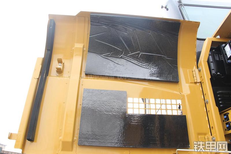 卡特彼勒340DL液压挖掘机局部