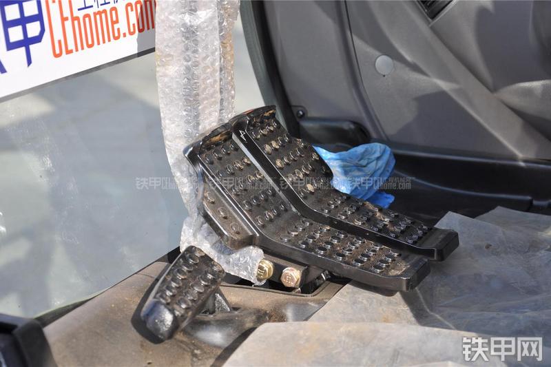 日立ZX70-5G挖掘机局部