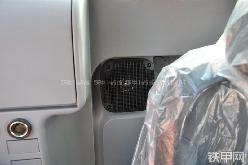 日立ZX70-5G挖掘机局部