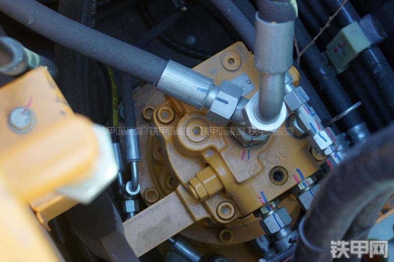 三一重工SY65C-9挖掘机局部