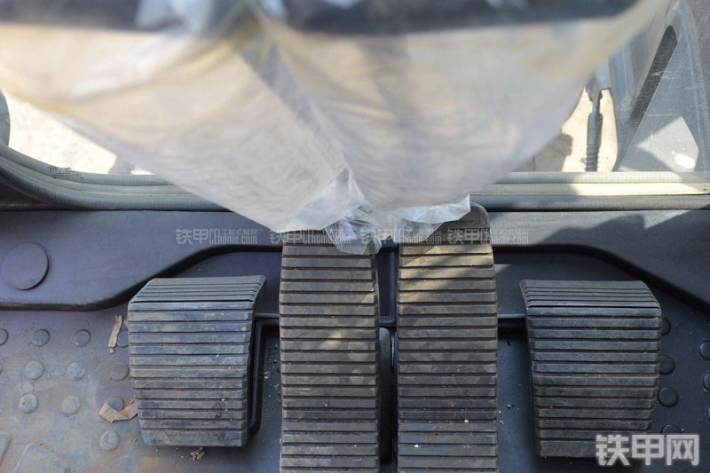 三一重工SY60C-9挖掘机局部