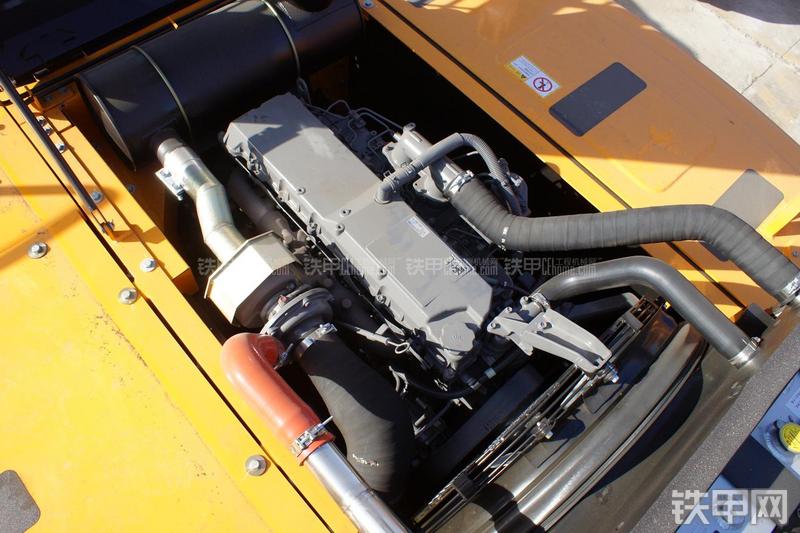 三一重工SY305C-9H挖掘机局部