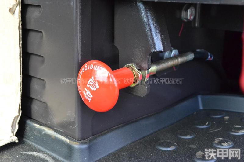 三一重工SY55C-9挖掘机局部