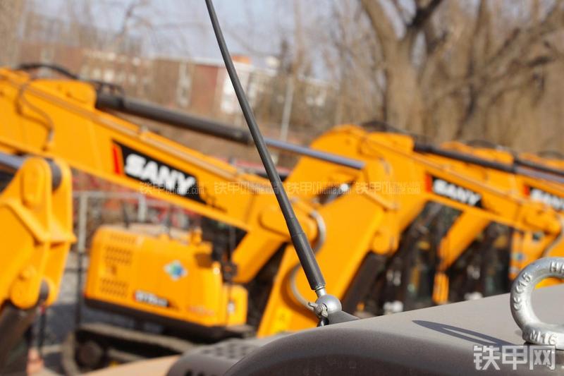 三一重工SY235C-9挖掘机局部