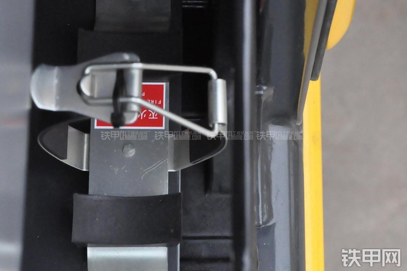 小松PC60-8B挖掘机局部