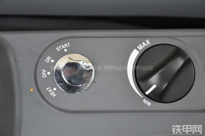 小松PC110-7挖掘机局部