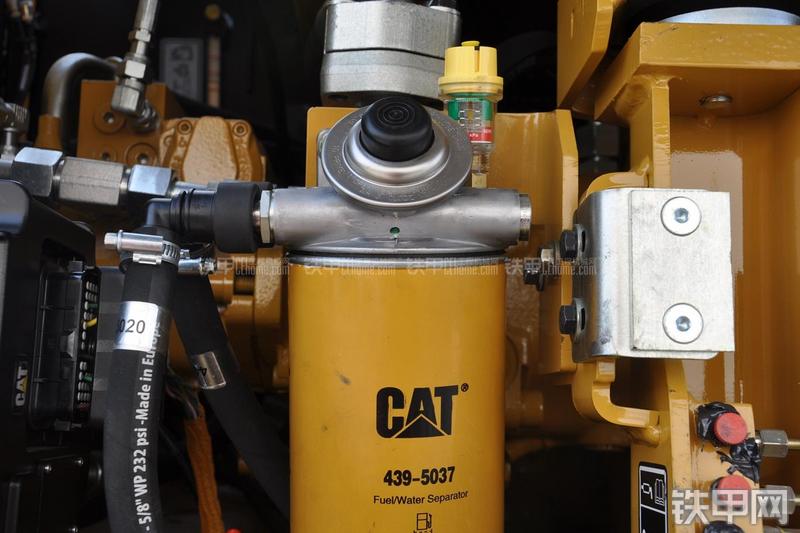 卡特彼勒M315D2挖掘机局部