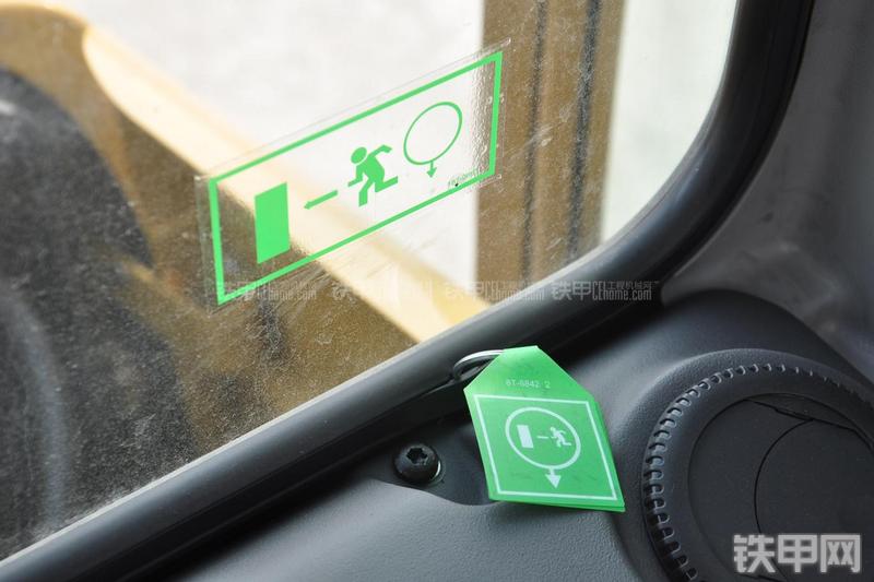 卡特彼勒M315D2挖掘机局部