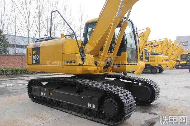 小松PC160LC-7挖掘机局部