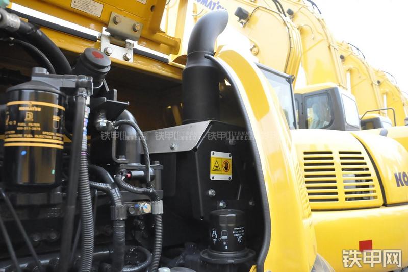 小松PC60-8B挖掘机局部