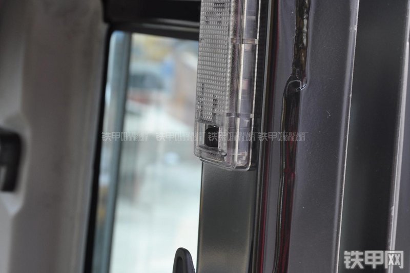 卡特彼勒M315D2挖掘机局部