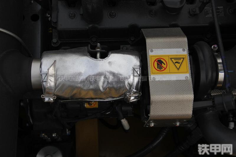 小松PC300-7挖掘机局部