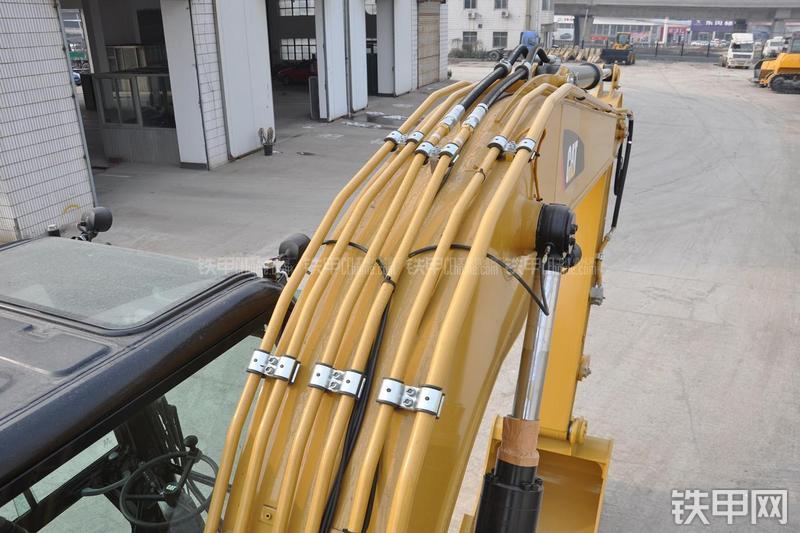 卡特彼勒M315D2挖掘机局部