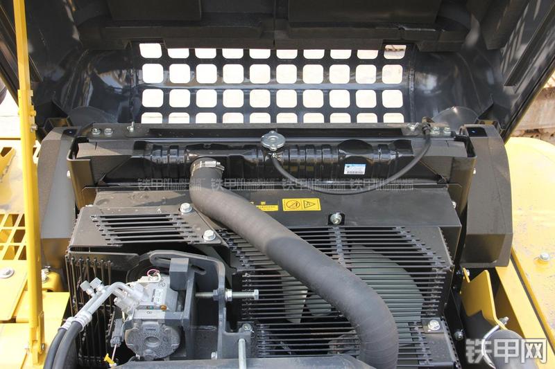 小松PC360-7挖掘机局部