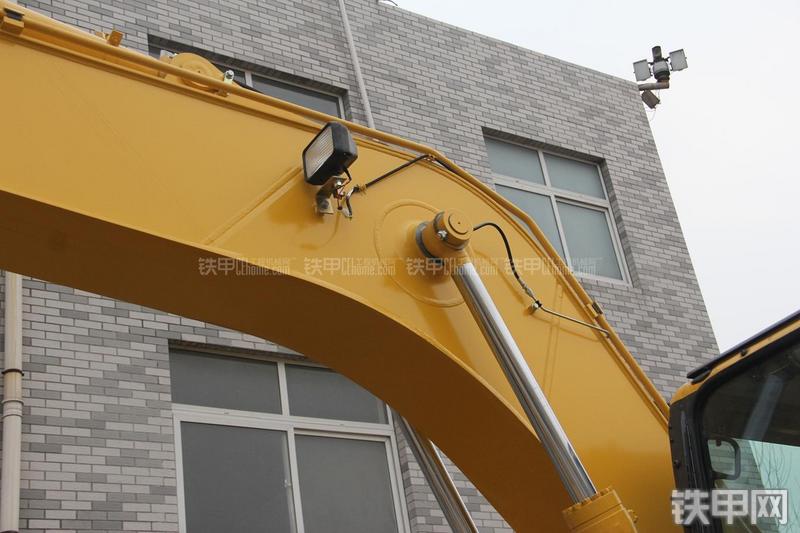 小松PC160LC-7挖掘机局部