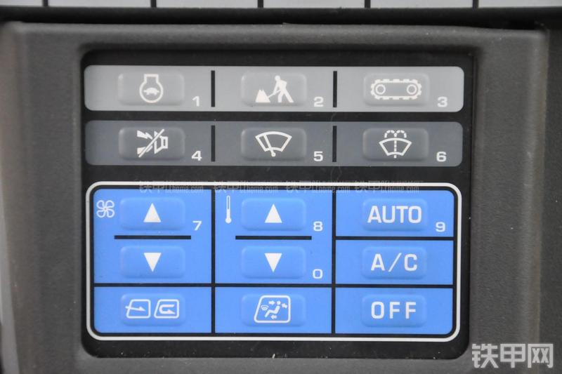 小松PC60-8B挖掘机局部