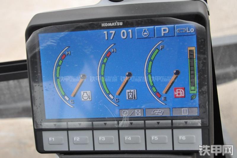 小松PC60-8B挖掘机局部