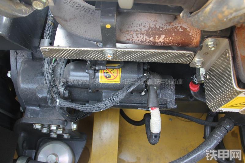 小松PC360-7挖掘机局部