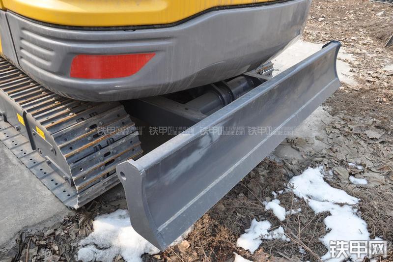 徐工XE60CA挖掘机局部