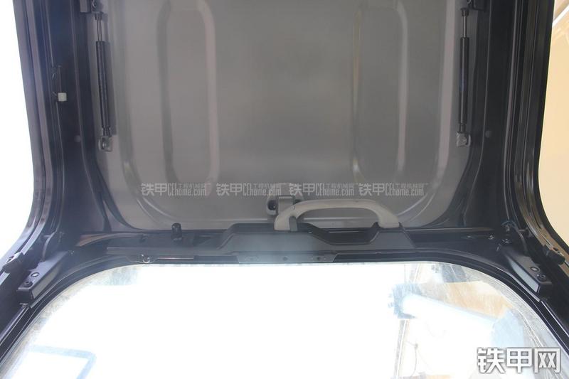 卡特彼勒349D液压挖掘机局部