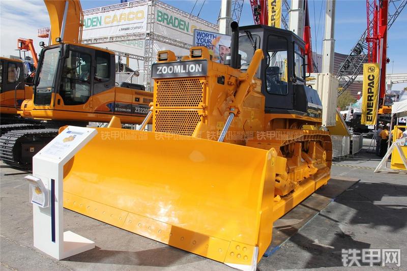 中联重科ZD160-3推土机整机外观