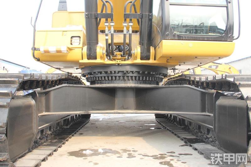 卡特彼勒349D液压挖掘机局部