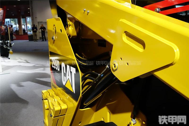 卡特彼勒299D-XHP滑移装载机局部