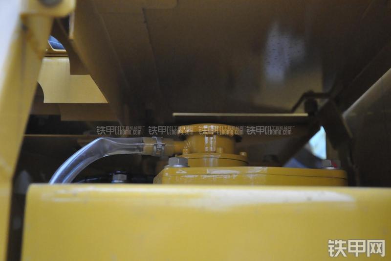 小松PC110-7挖掘机局部