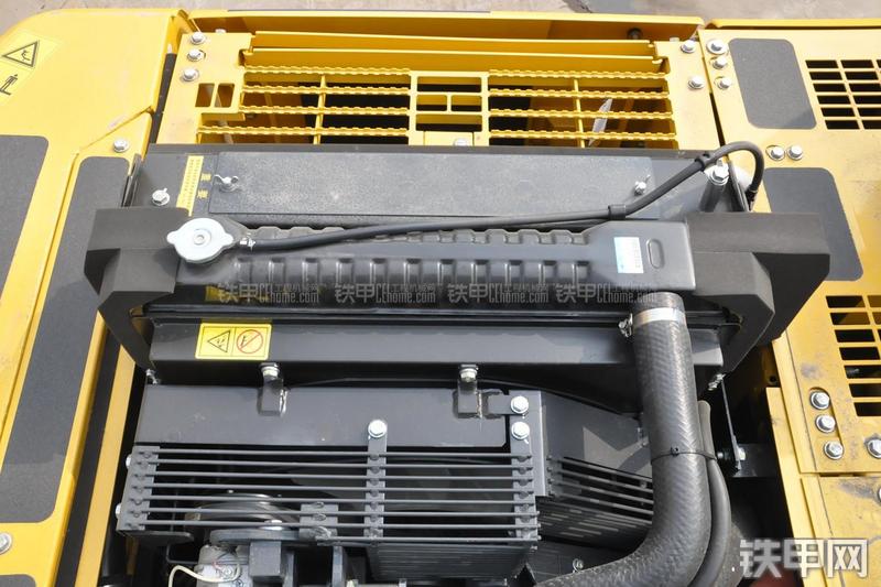 小松PC270-7挖掘机局部