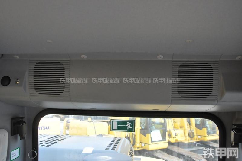 小松PC270-7挖掘机局部