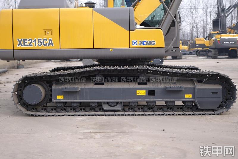 徐工XE215CA挖掘机局部