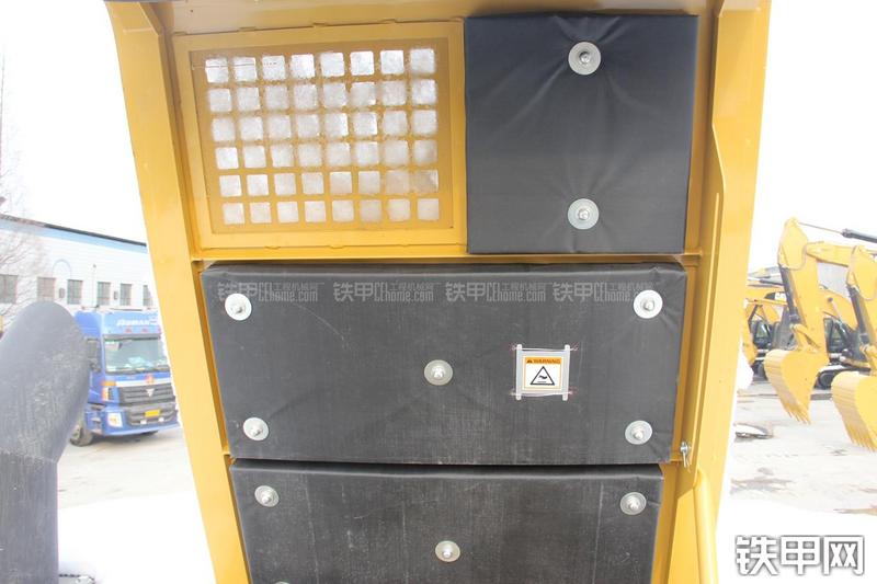 卡特彼勒349D液压挖掘机局部