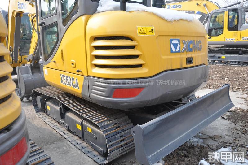 徐工XE60CA挖掘机局部