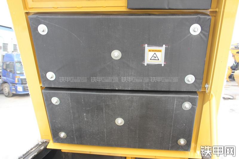 卡特彼勒349D液压挖掘机局部