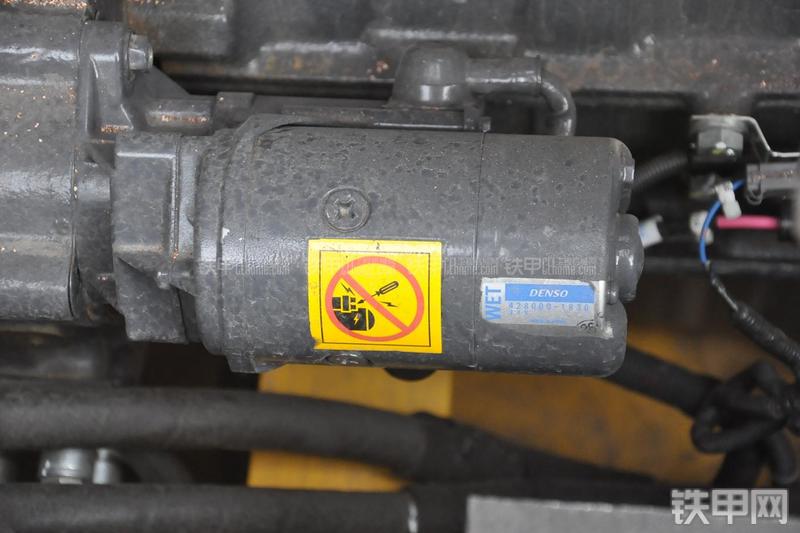 小松PC270-7挖掘机局部