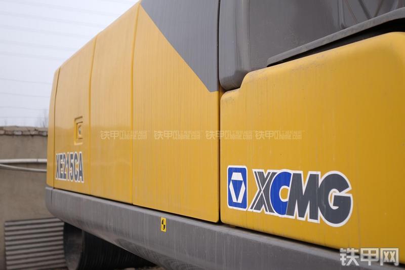 徐工XE215CA挖掘机局部