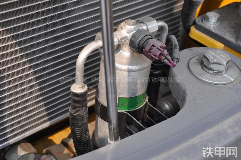 徐工XE60CA挖掘机局部