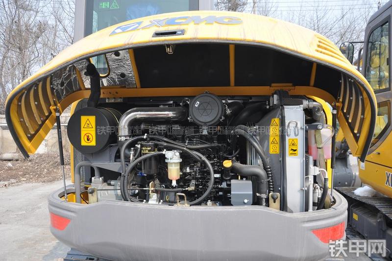 徐工XE60CA挖掘机局部