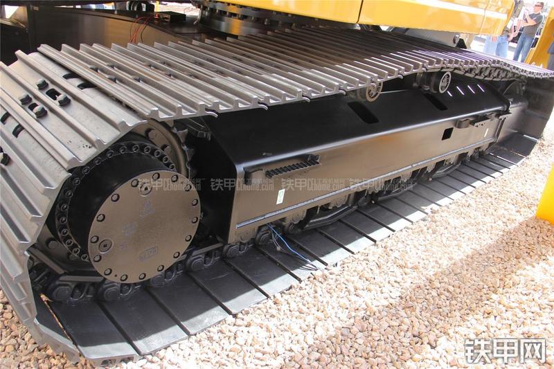 卡特彼勒335FLCR挖掘机局部