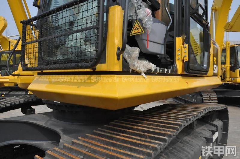 小松PC270-7挖掘机局部