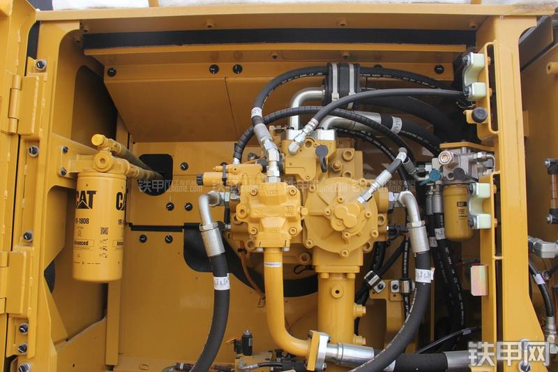 卡特彼勒349D液压挖掘机局部