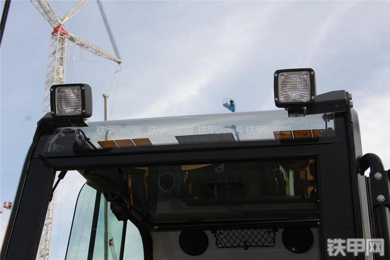 杰西博86C-1挖掘机局部