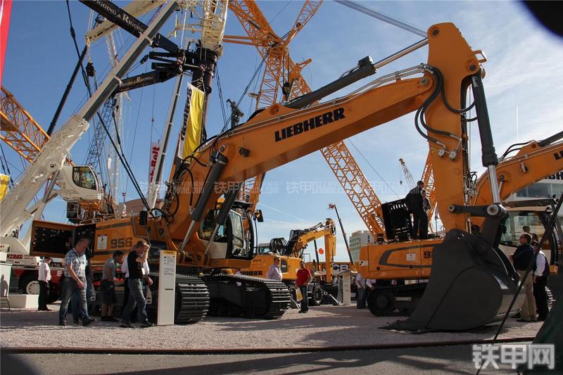 利勃海尔R956HD挖掘机整机外观