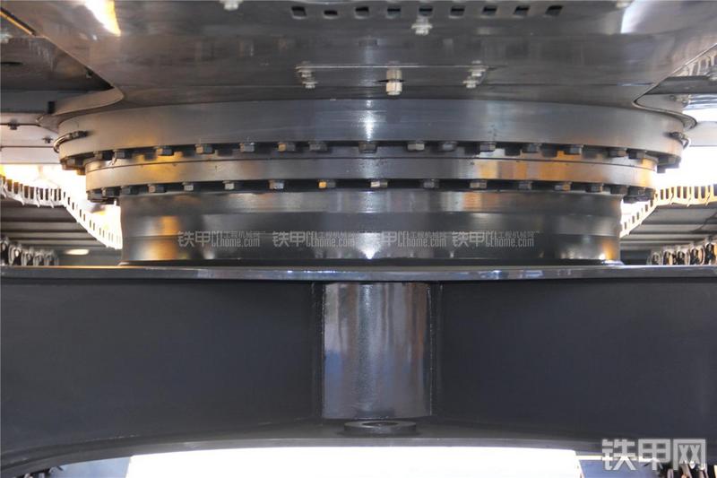 徐工XE360U挖掘机局部