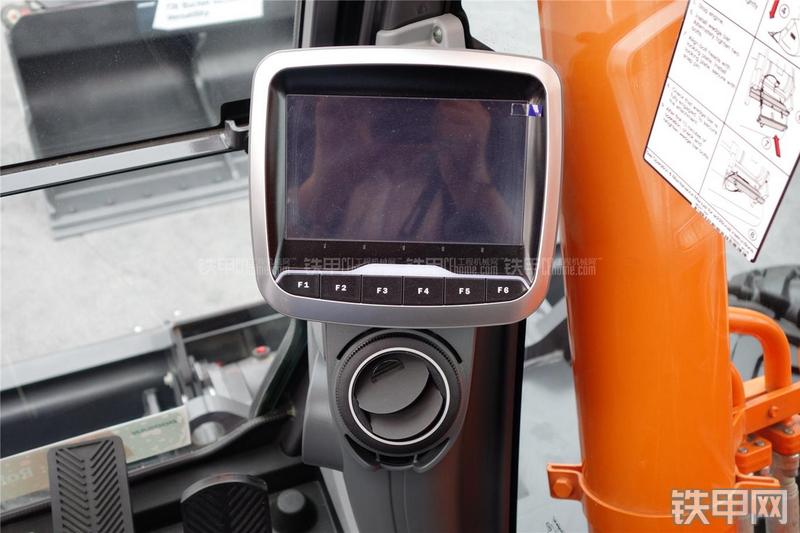 迪万伦DX190W-3挖掘机局部