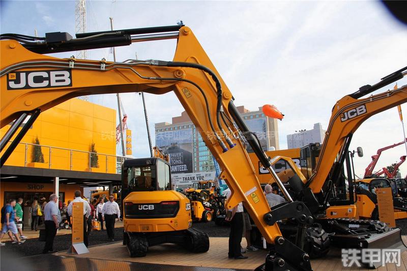 杰西博85Z-1挖掘机局部